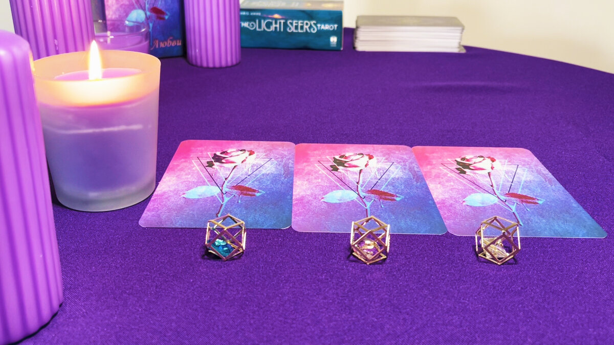 ЕГО ЧУВСТВА И ПЛАНЫ ? ЧТО ОН РЕШИЛ ? ЧТО ОН БУДЕТ ДЕЛАТЬ?  
#риммарайтер #экстрасенс #маг #таролог  💎 Бриллиант таро. Римма Райтер.