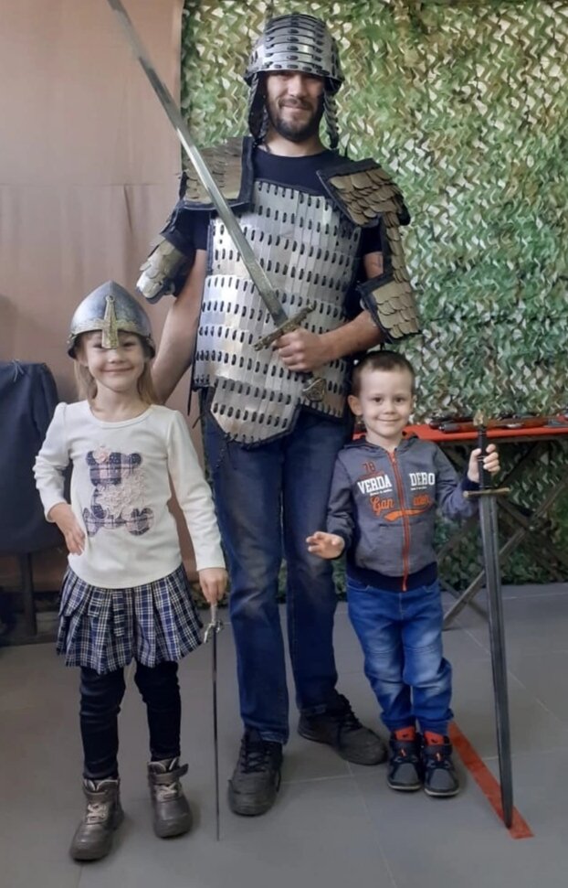 На выставке с папой. 