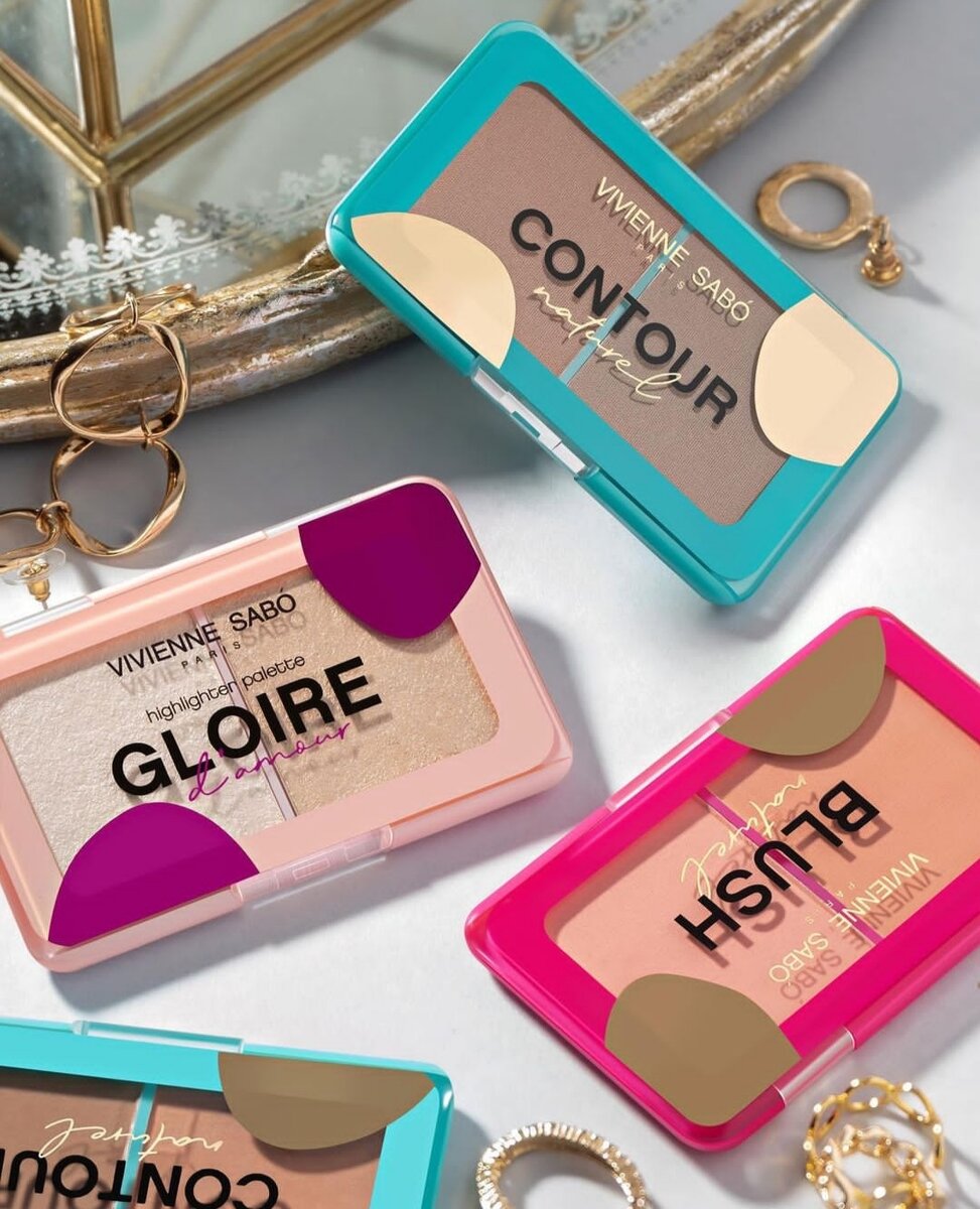 Используй палетки для любого макияжа: естественный румянец с палеткой Blush Naturel, сияние будто изнутри с хайлайтером Gloire d'Amour, безупречный контуринг лица новинкой дуэтом скульпторов Contour Naturel😍💫