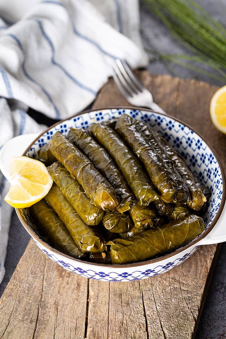 фаршированные виноградные листья