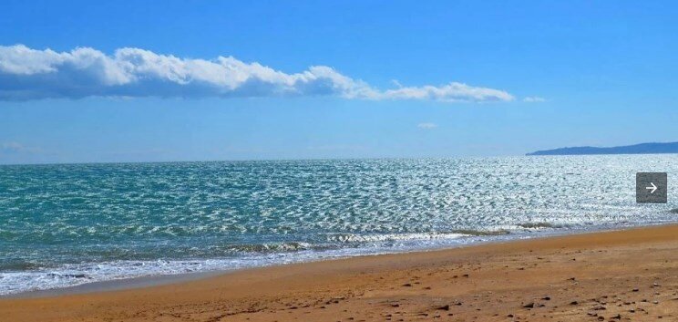 Пляж Жемчужный. Крым