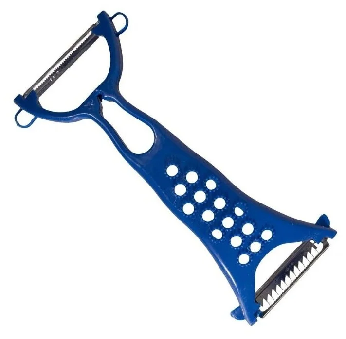 у меня такая. можно не только ею овощи чистить, но и нарезать морковь, огурцы, например. 