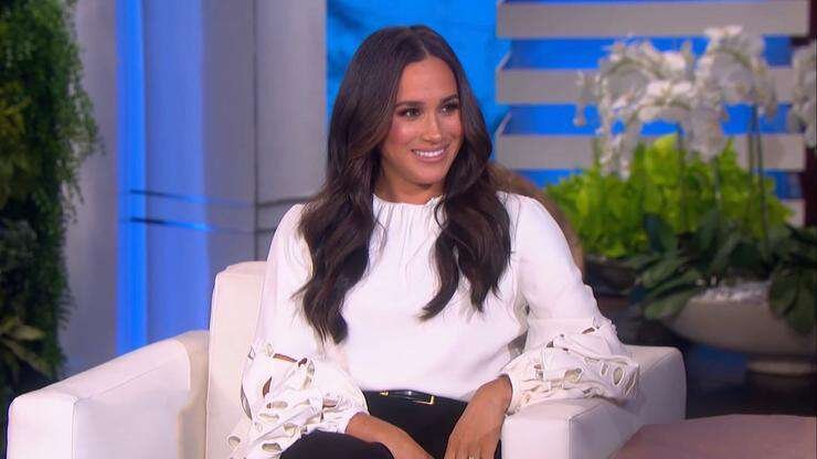     Меган Маркл СКРИН ИЗ ВИДЕО: YOUTUBE.COM