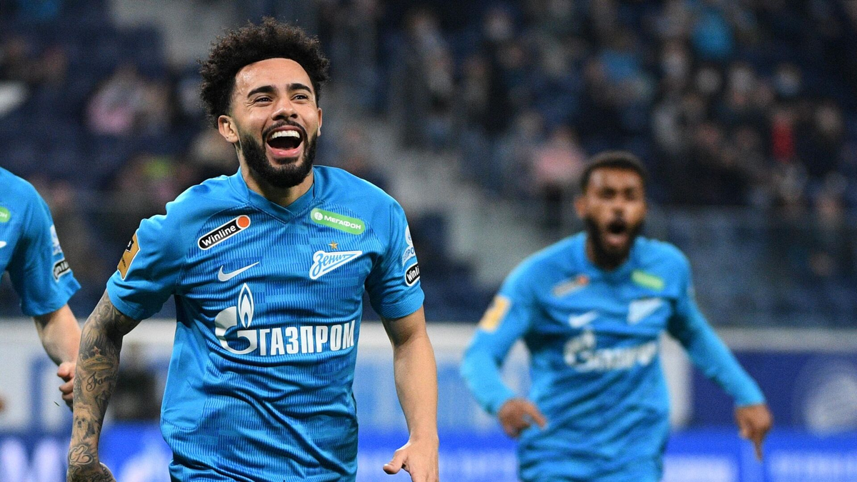 Только Крыльям Советов удалось закрыть Клаудиньо