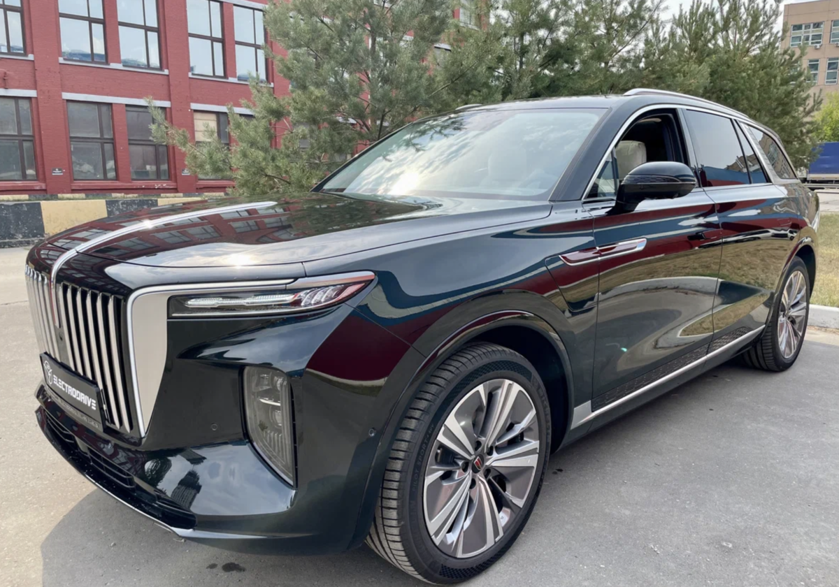 Hongqi E-HS9, из открытых источников