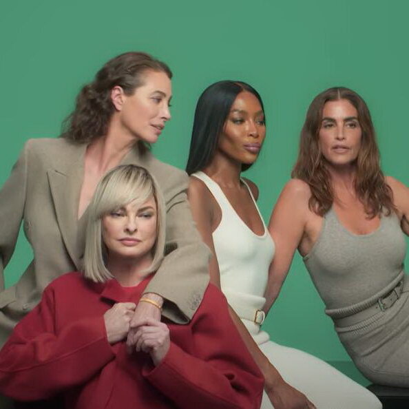     Наоми Кэмпбелл, Синди Кроуфорд, Кристи Тарлингтон и Линда Евангелиста вернулись на обложку Vogue