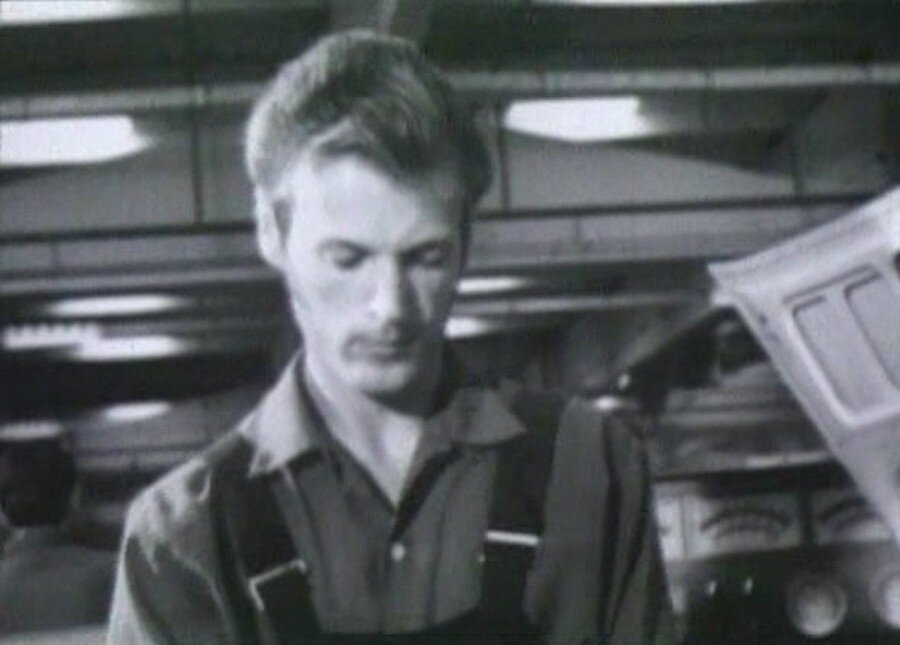 «Станции технического обслуживания» | Леонид Парфёнов | Дзен