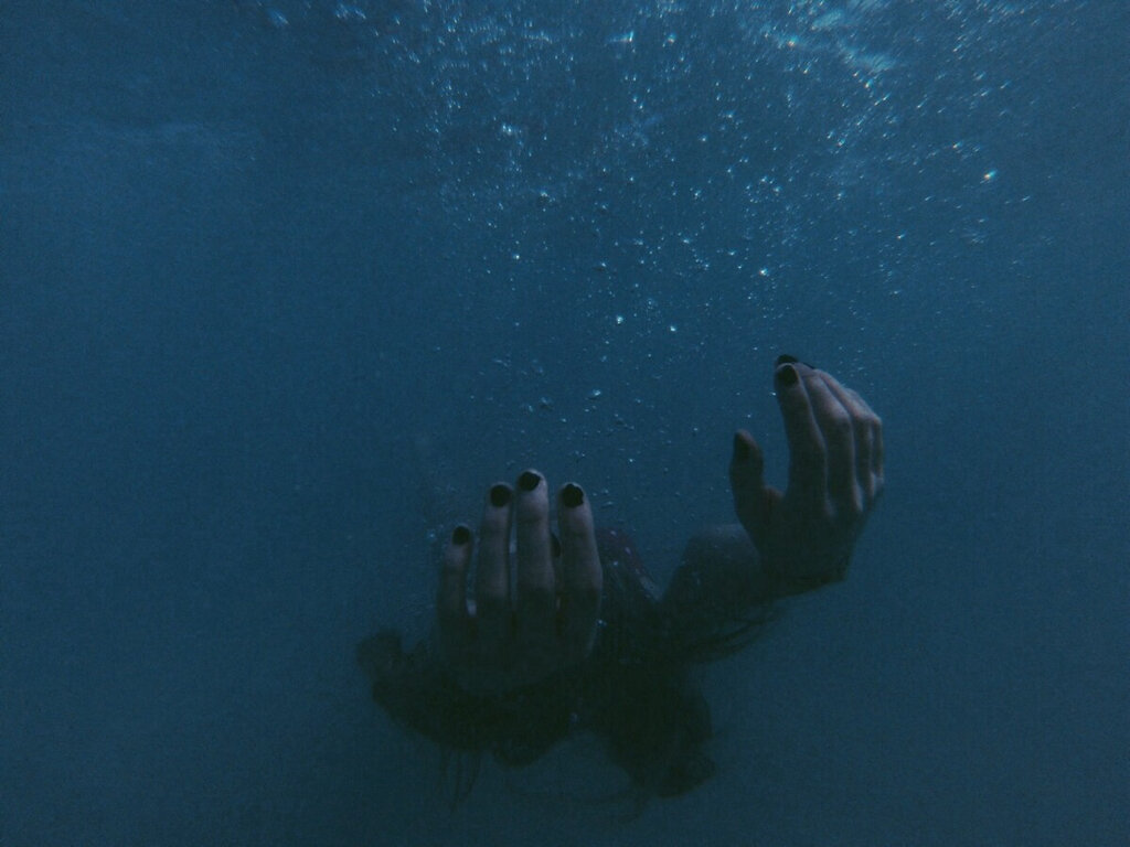 Drowning away