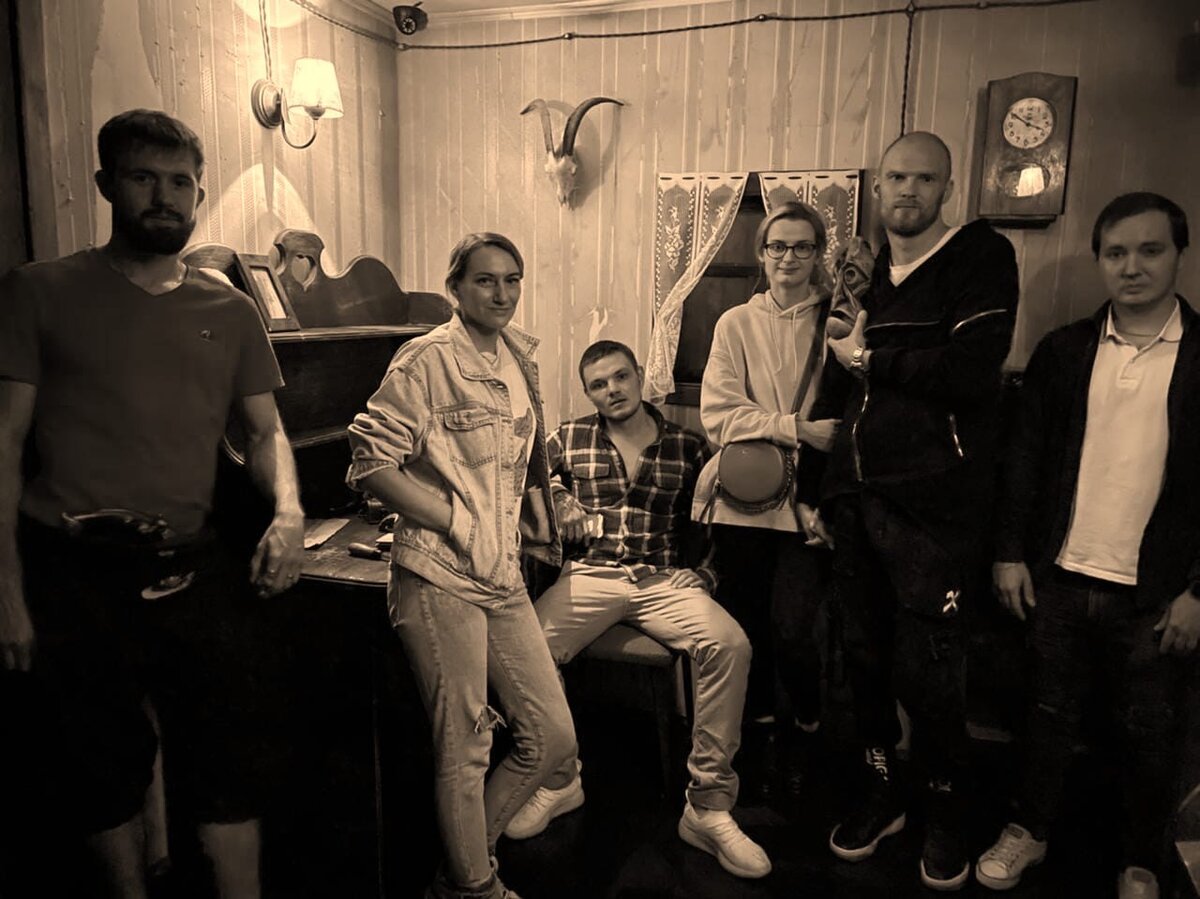 Квест одержимость ярославль. Квест 1408 текстильщики. Дом одержимых квест саратов. Квест дом одержимой. Квест дом одержимой.