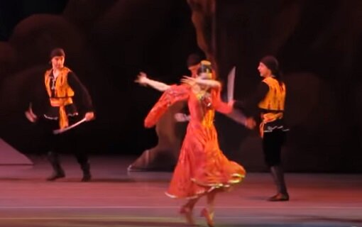 Танец с саблями, балет "Гаянэ".