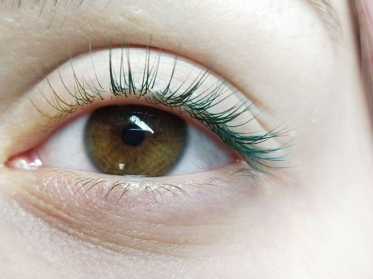 Окрашивание ресниц краской 