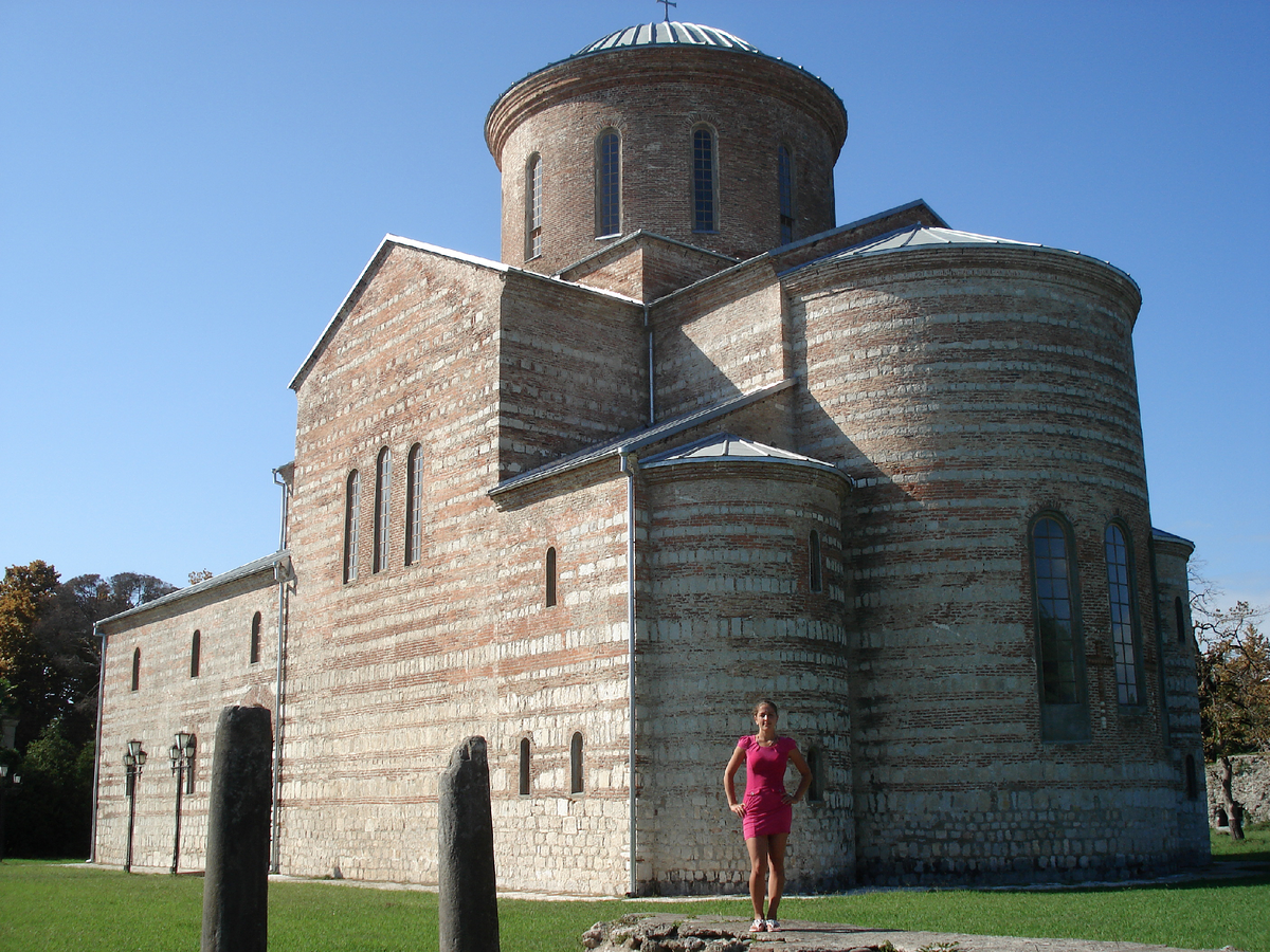 Пицундский храм