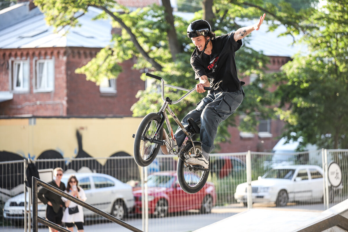 BMX фристайл на фестивале «Уличная классика» (репортаж) — Российское фото