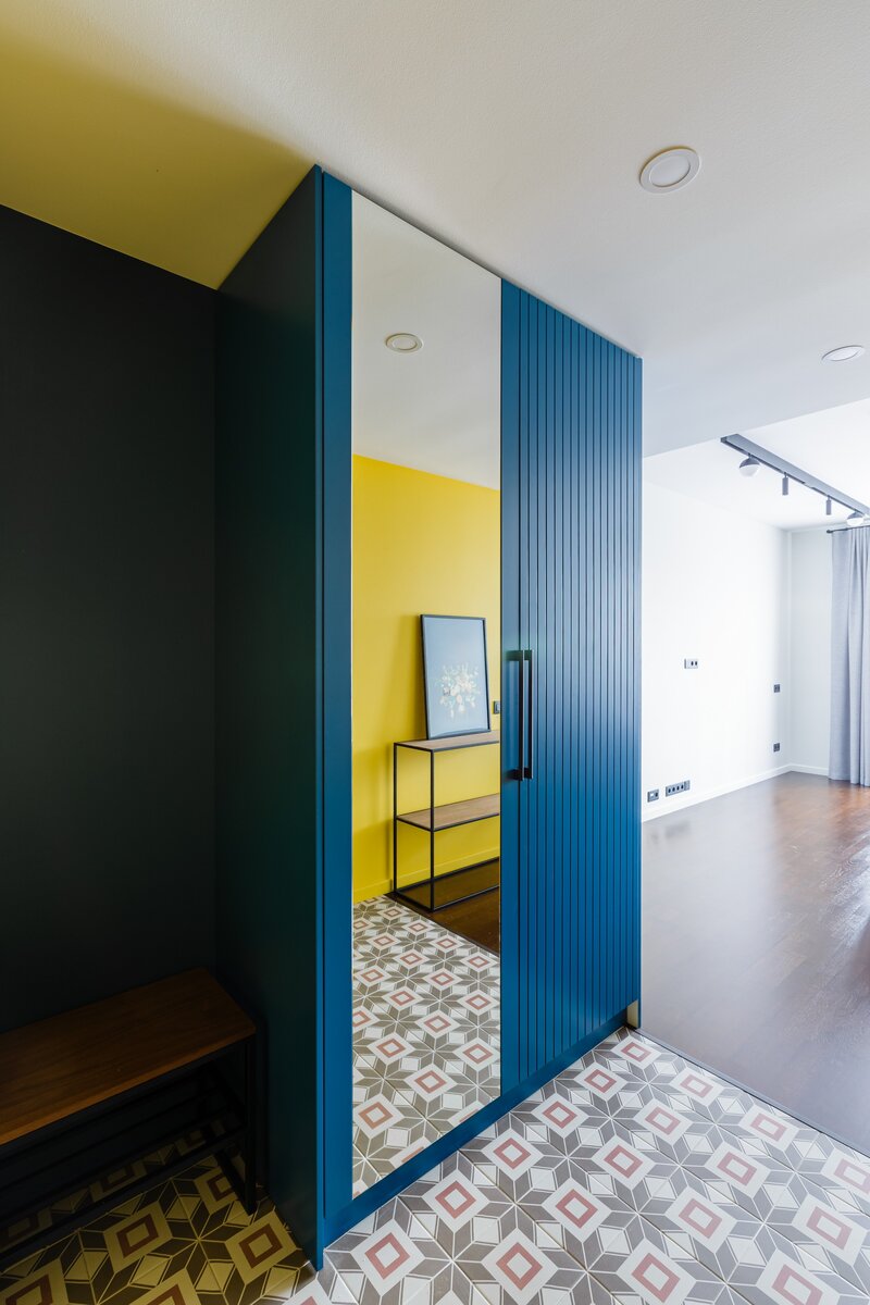 Листайте галерею