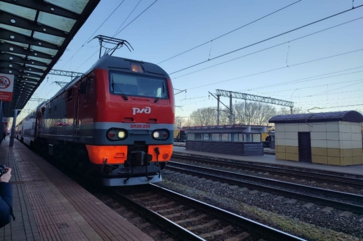    Двухэтажный туристический поезд прибыл в Уфу из Самары