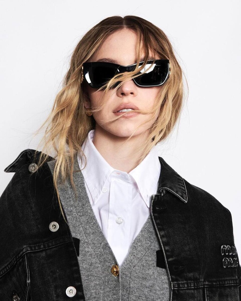     Сидни Суини