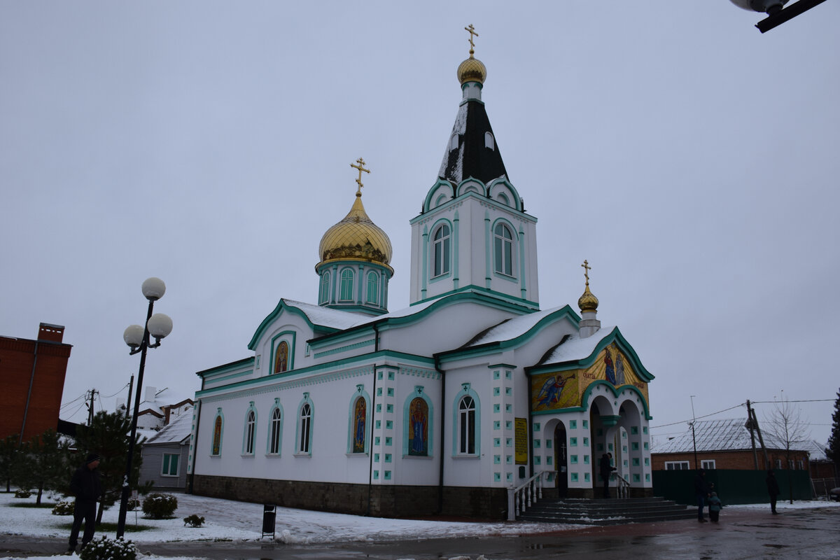Динская церковь фото