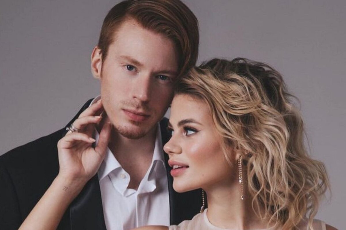     Алена прилетела к Никите: уехавший из России сын Кристины Орбакайте воссоединился с женой на Гавайях