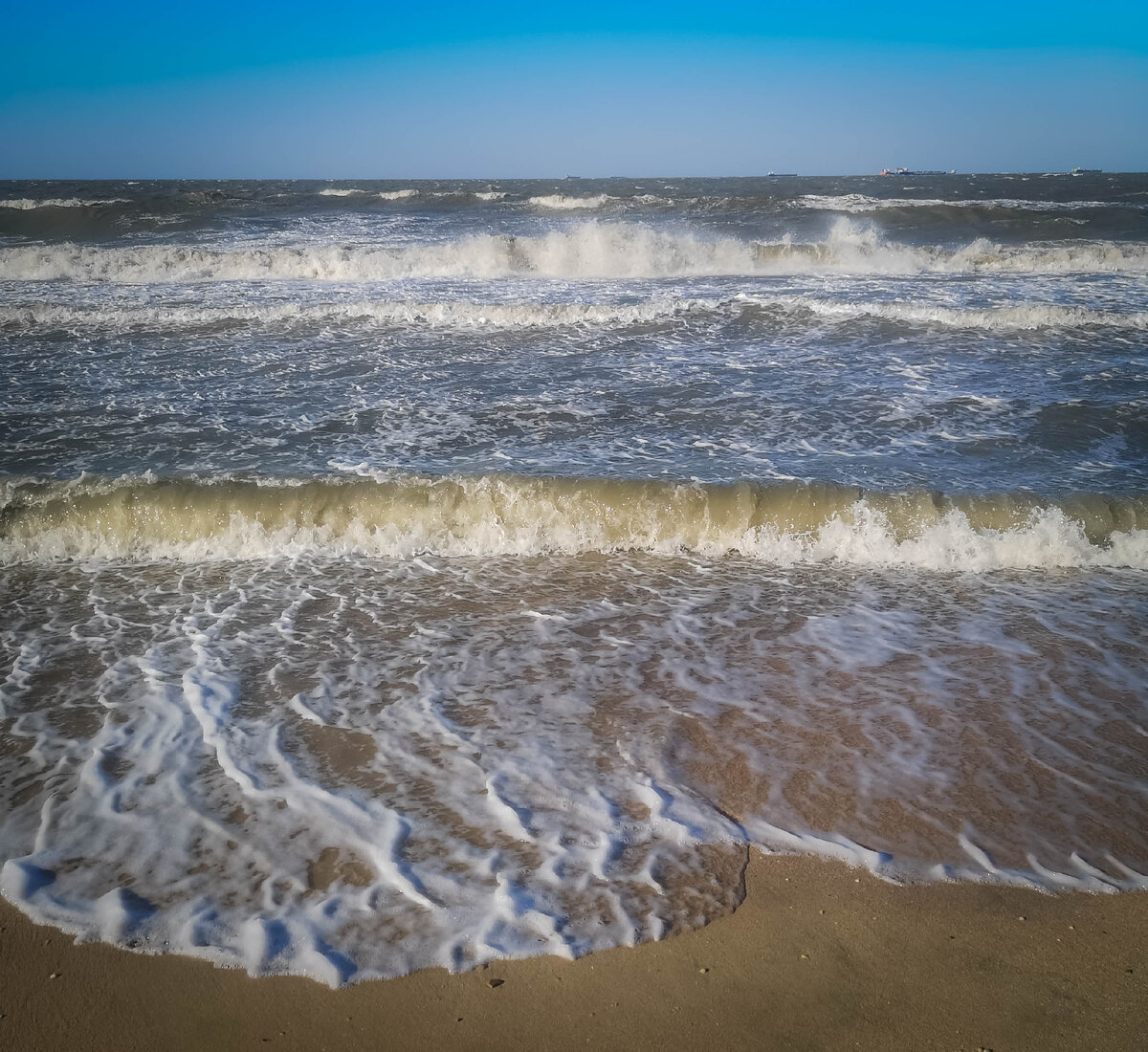 Азовское море, Голубицкое