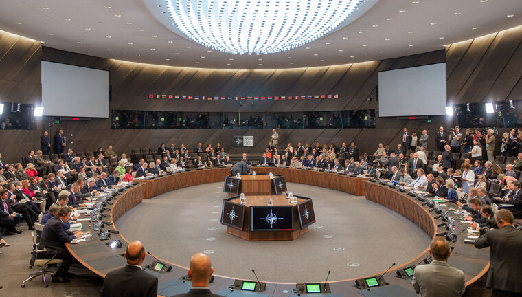    Россия выиграет от спора о членстве Финляндии и Швеции в НАТО, пишут западные СМИ