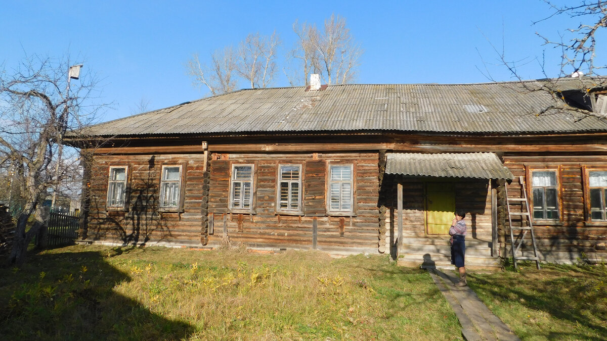 Школа в деревне Кибеево Килемарского района Республики Марий Эл. Когда-то Пибаевская волость Яранского уезда Вятской губернии,
