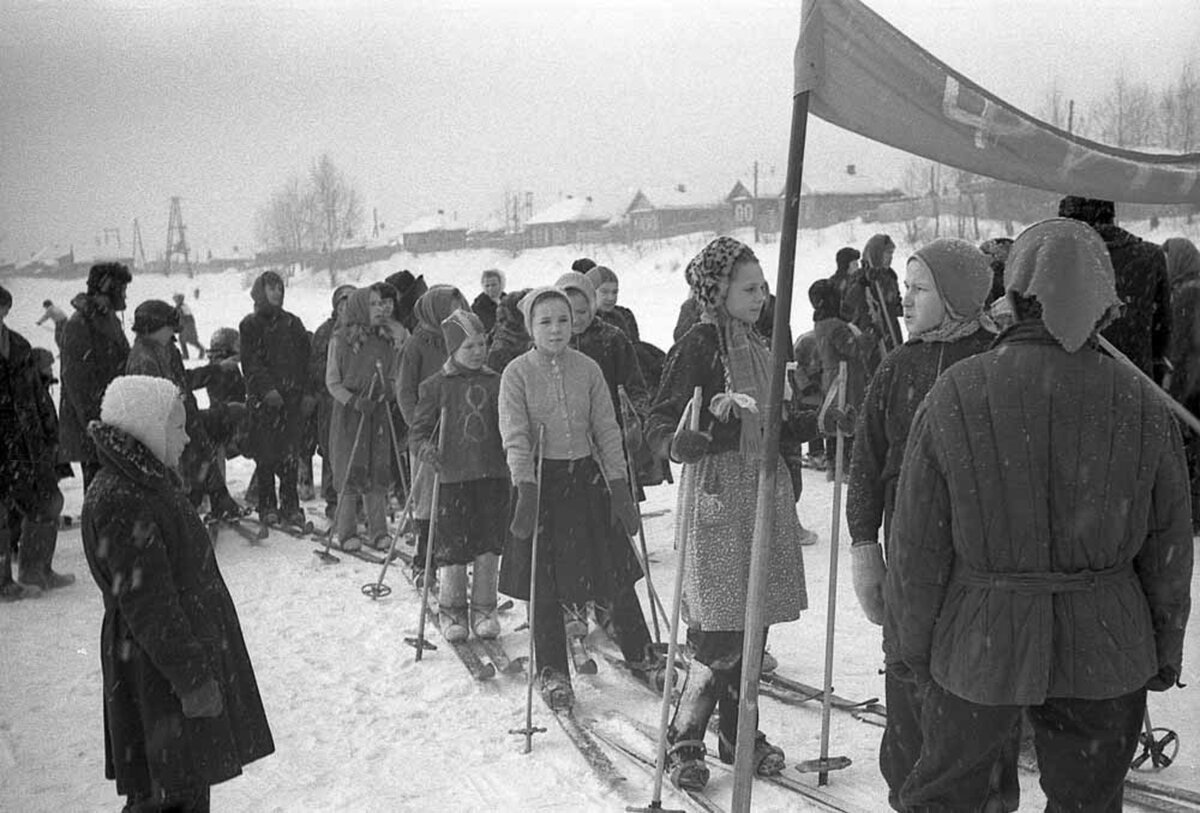 1962 год, февраль. Школа № 12. Лыжные соревнования. Фото: Алексей СОКОЛОВ