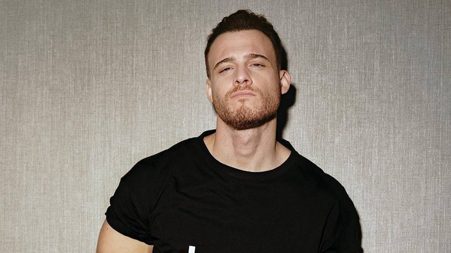     Источник здесь и далее: Соцсети