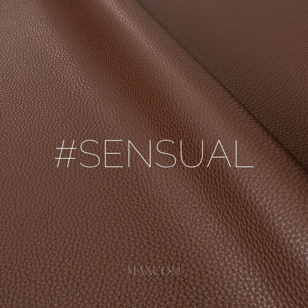 Maxcom Leather 