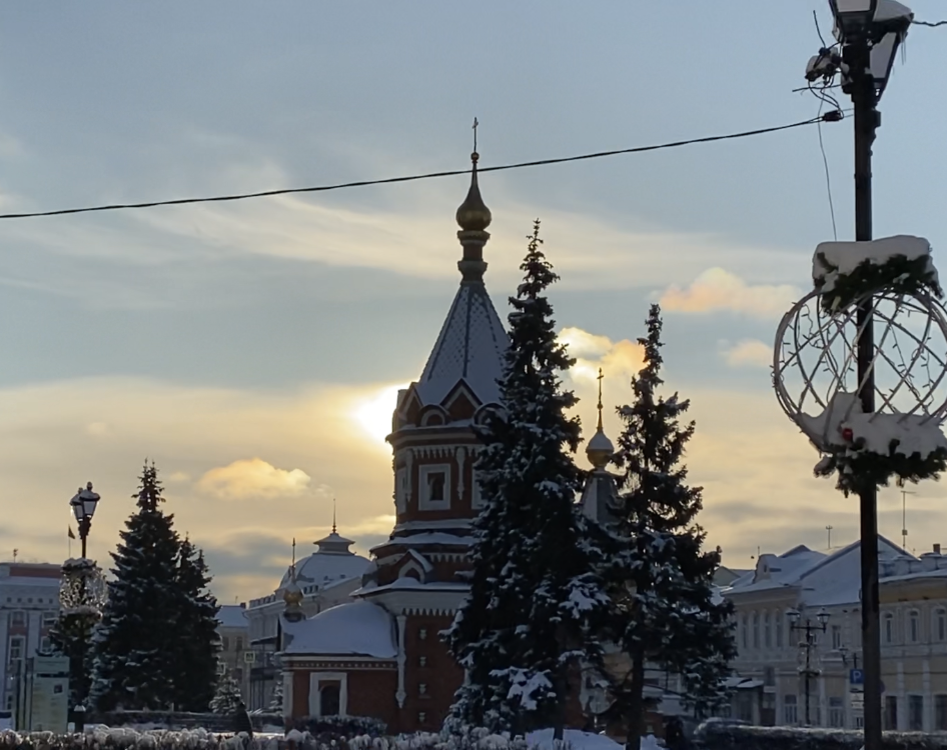 Часовня Александра Невского утром. Фото автора.