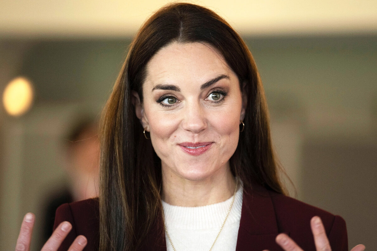     «Луи без ума от регби»: Кейт Миддлтон сделала редкие признания о муже и детях на встрече со спортсменами