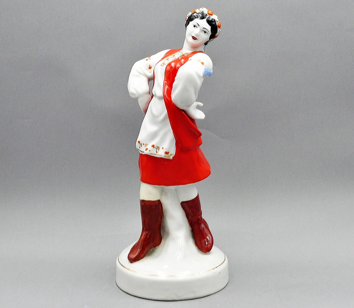  "  ()" 1952 .  29,1 . https://ru.bidspirit.com/
