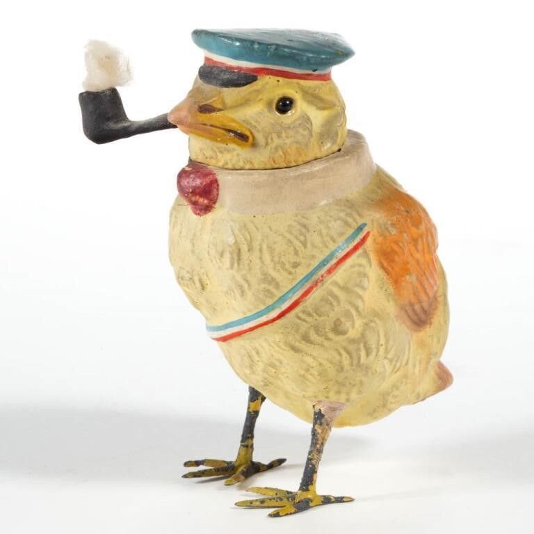 Деревянная фигурка-цыпленок