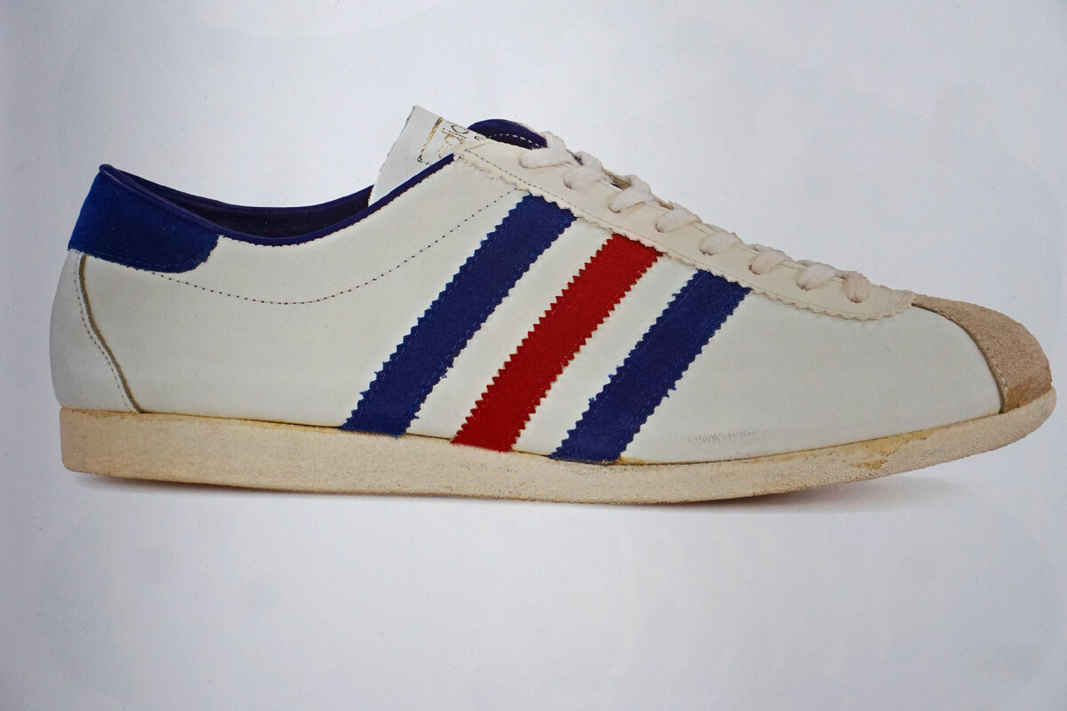 Костюм adidas adi Dassler 2000