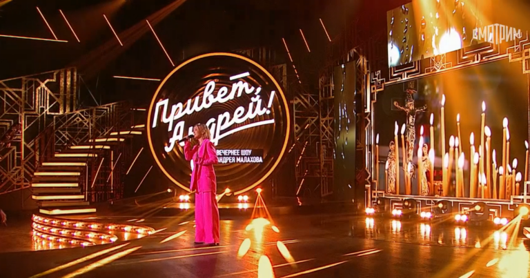    В шоу «Привет, Андрей!» зал стоя слушал песню оренбуржца Сергея Кузнецова «Зажгите свечи» Белов Михаил Александрович