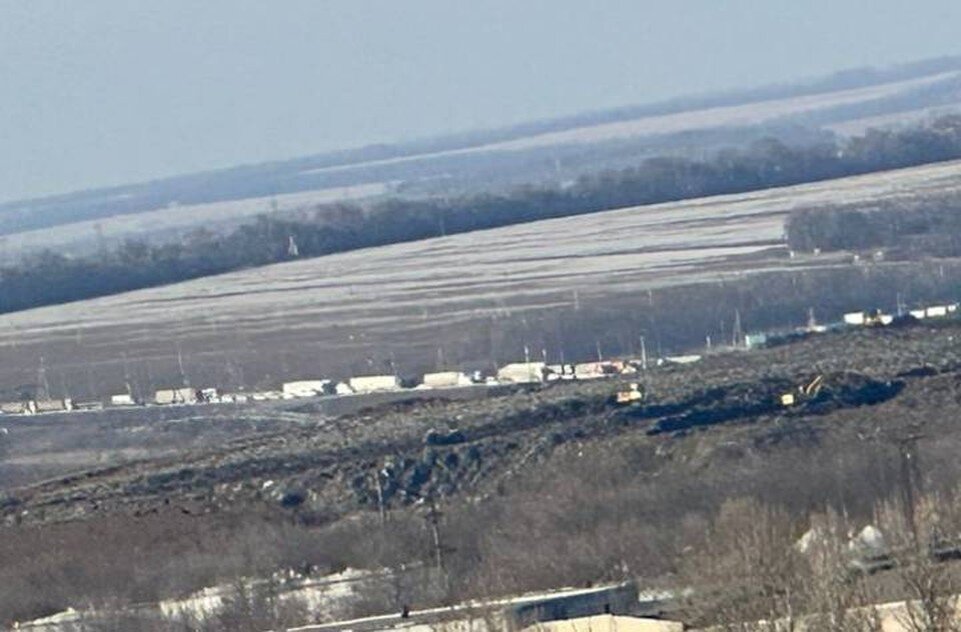     Из-за аварии пробка растянулась на несколько километров.Фото: читатель "КП-Ростов-на-Дону"