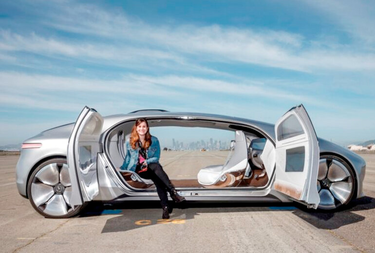 Все ли так безупречно в идее беспилотных автомобилей. Мы собрали мнения «за» и «против»