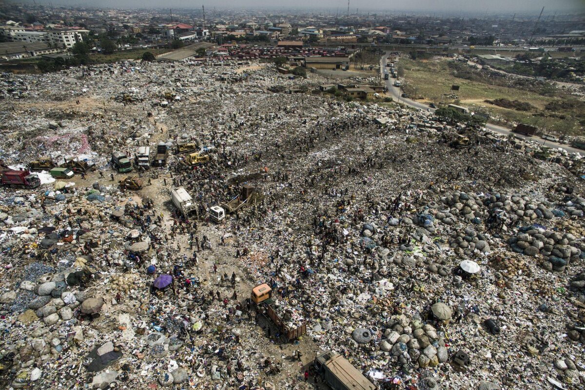 © Kadir van Lohuizen