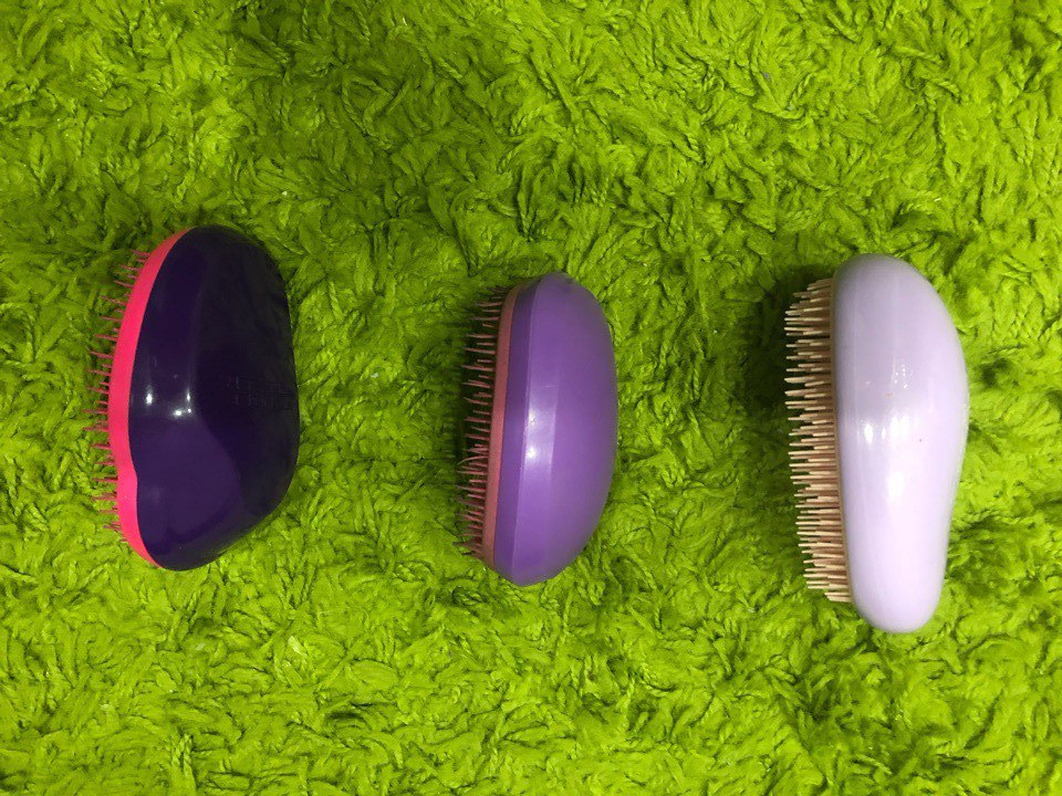 Сравниваем знаменитый Tangle Teezer за 1000 рублей с его дешевыми копиями