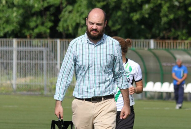 Фаиг НагдалиевФото: страница «Женский ФК «ТОРПЕДО»» во «ВКонтакте»