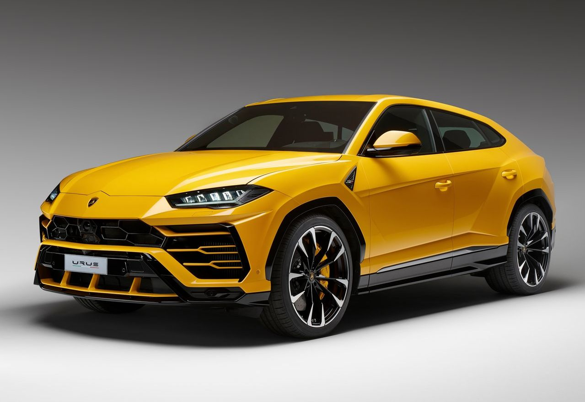 2021 Lamborghini Urus Graphite Capsule