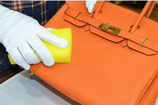 Чистка кожаной сумочки