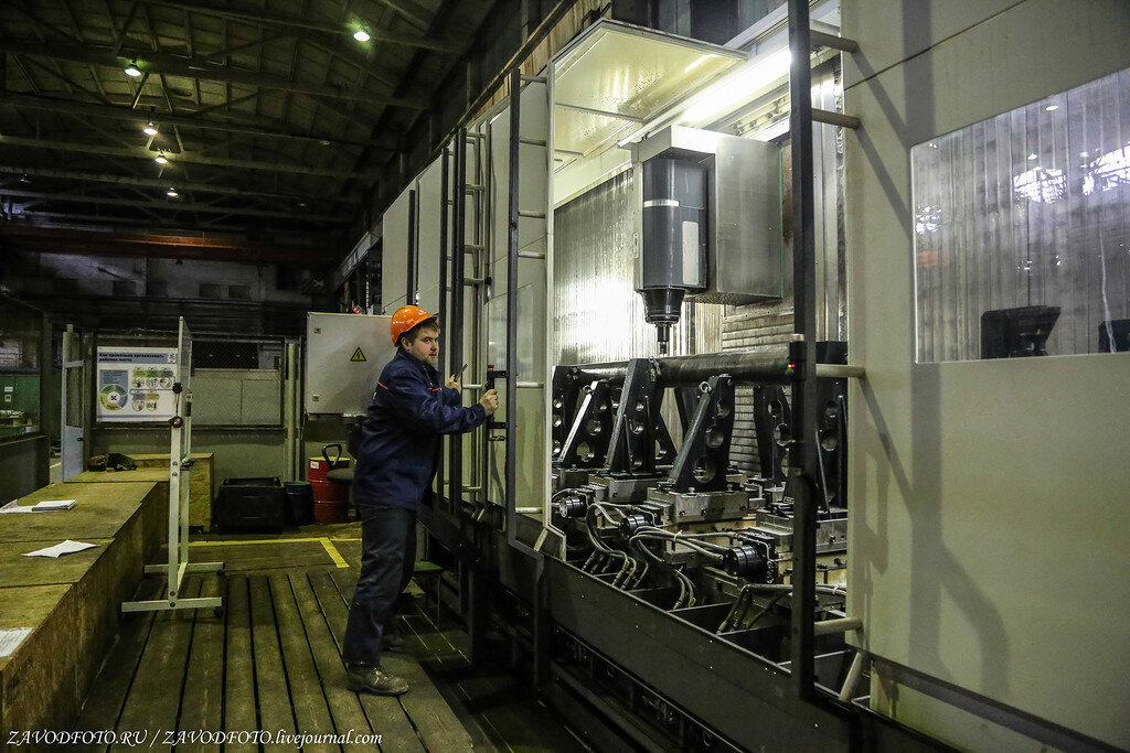 тосненский комбикормовый завод. комбикорм для куриц мешки. тосненский комбикорм. комбикорм тосненского завода. г.