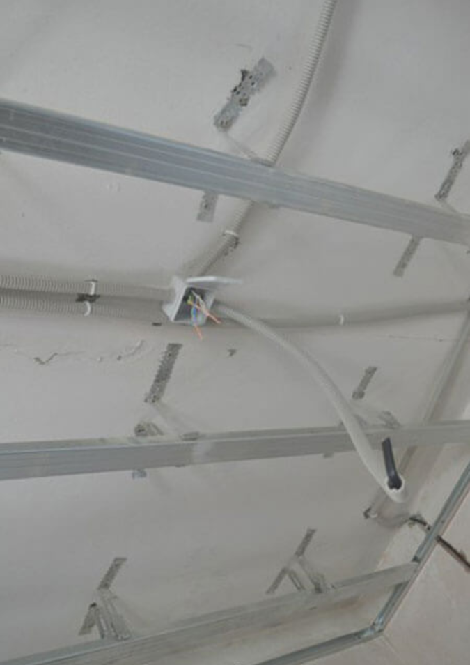 Как правильно сделать проводку под гипсокартоном | Энергофиксик | Дзен