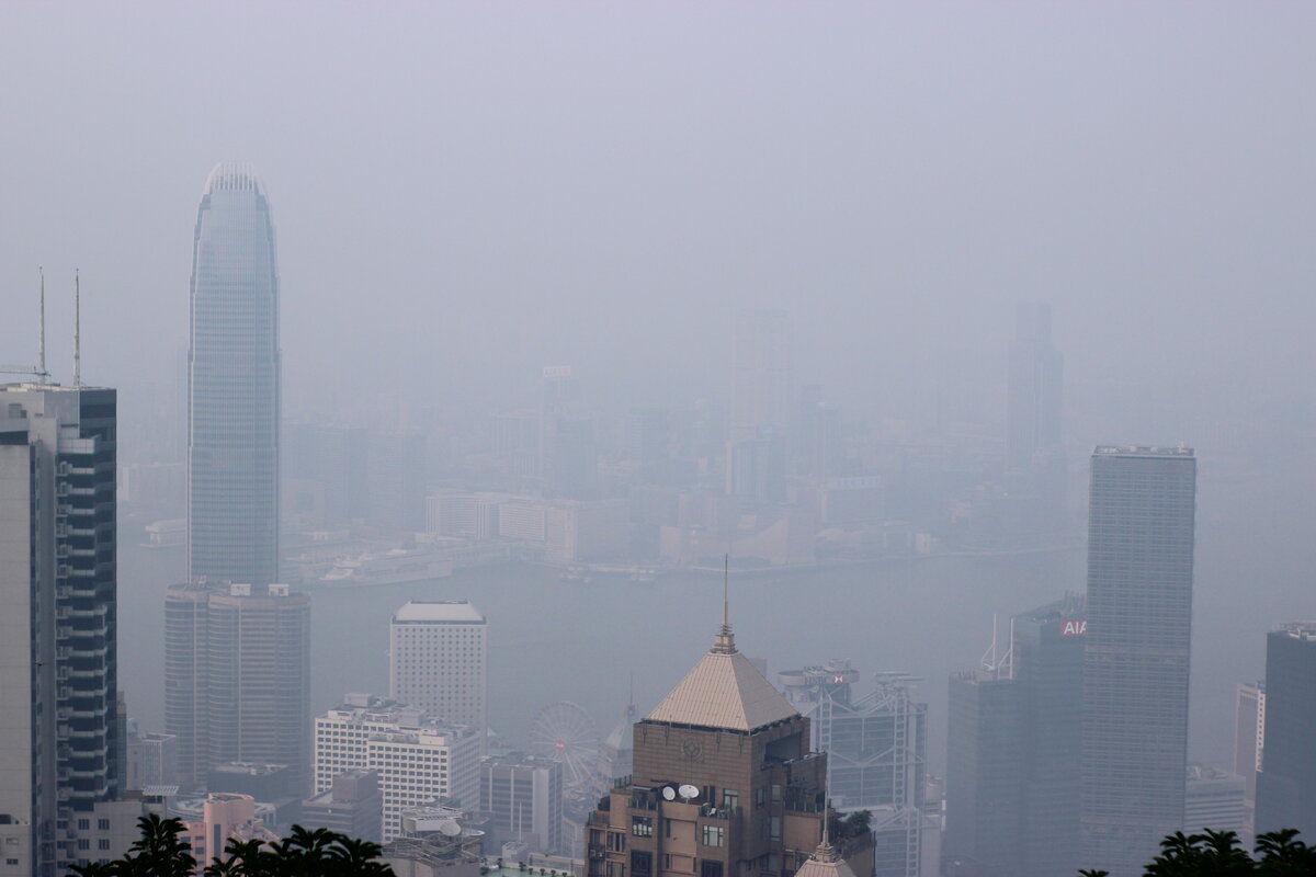 Вид с вершины Пика