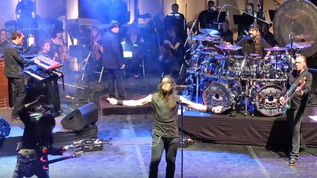 Напоминание: если у вас включен блокировщик рекламы, видео может не воспроизводиться, рекомендуем добавить канал в исключения, и тогда вы сможете наслаждаться всем контентом в полном объеме.