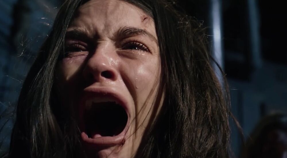 Ужастики про призраков. Страна призраков/Ghostland (2018). Ghostland фильм. Кристал Рид в фильме дом призраков. Кристалл Рид Страна призраков.