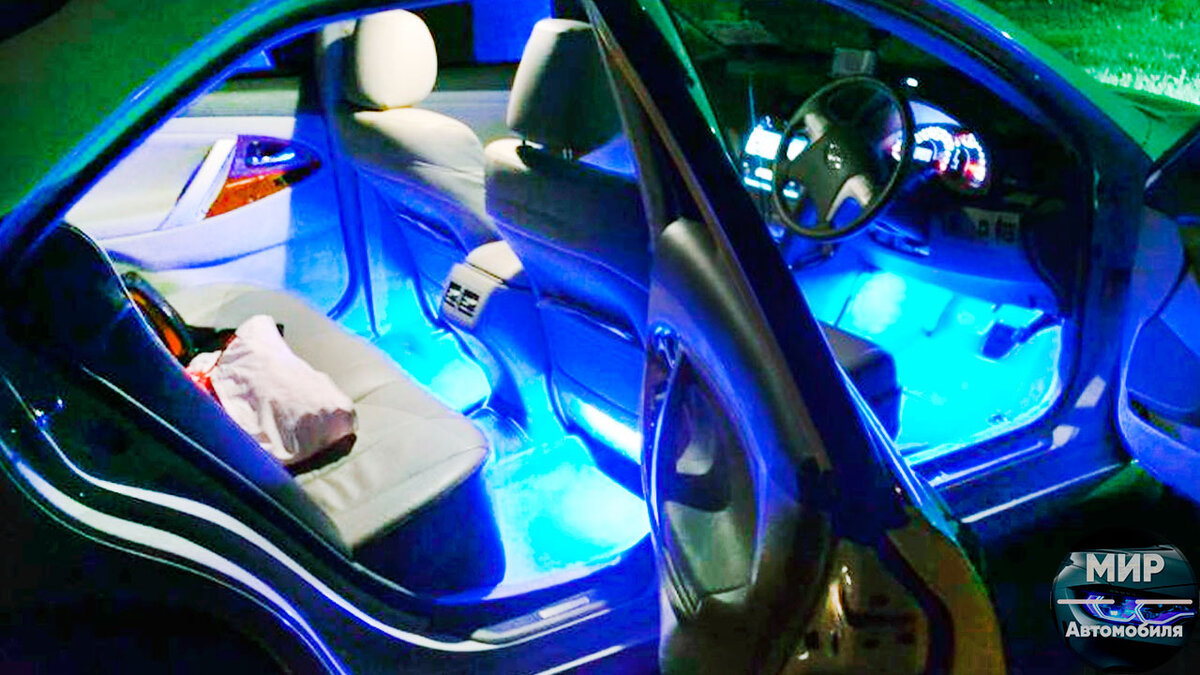 Как улучшить освещение салона автомобиля?