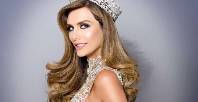 Анхела Понсе первая победительница конкурса красоты "Мисс Испания"- трансгендер.