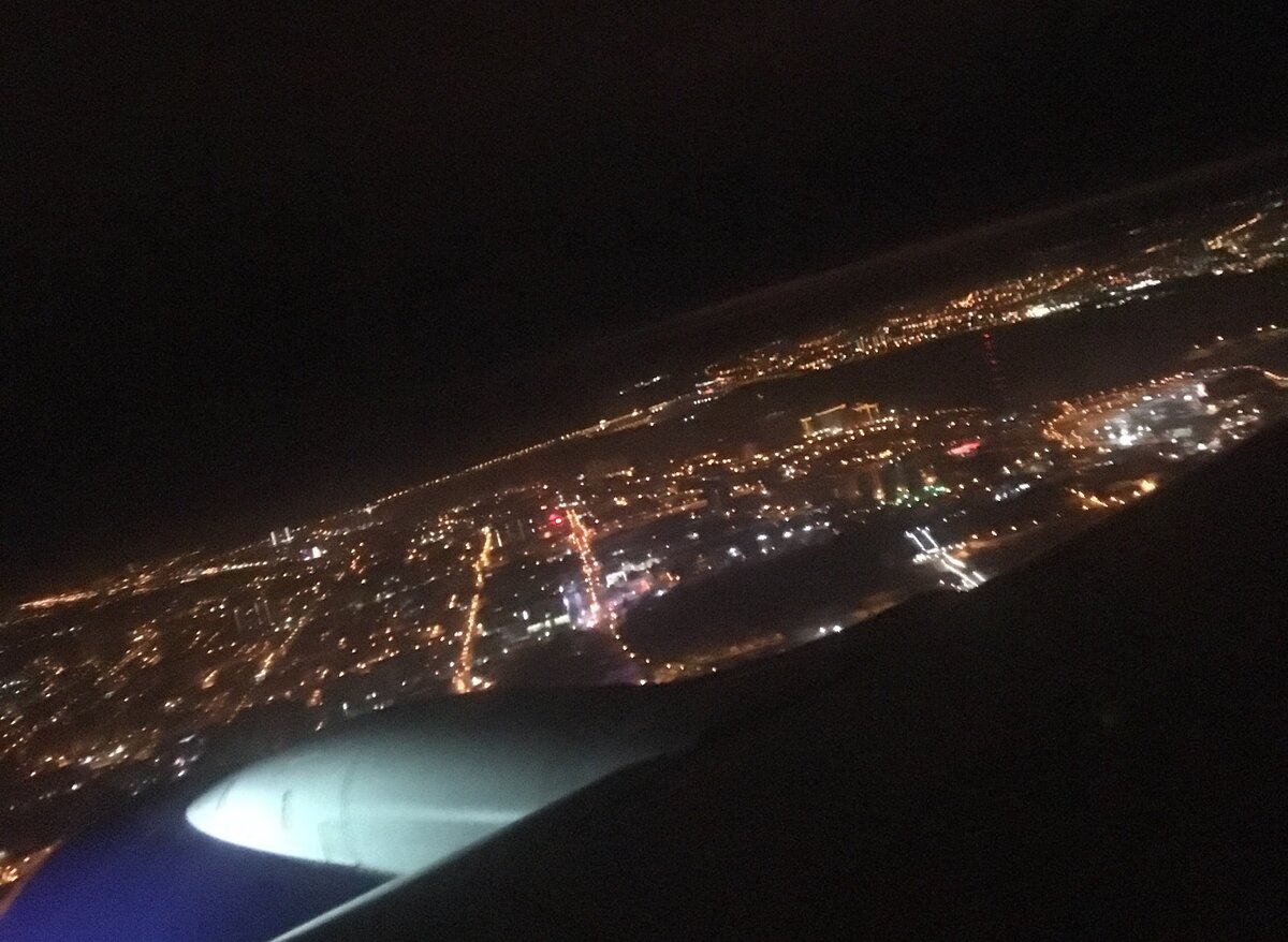фото москвы с самолета ночью