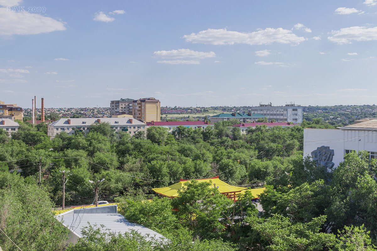 Элиста дочь калмыцких степей ...